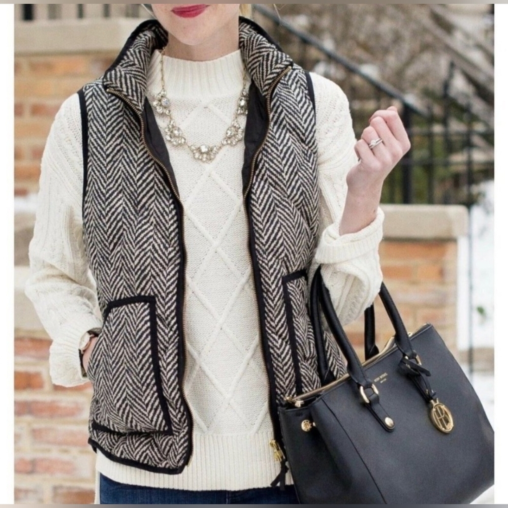 J.Crew Excursion puffer Down vest herringbone‎ pattern Quilted Size XS